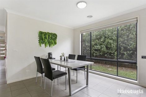 Property photo of 11 Rankin Close Lynbrook VIC 3975