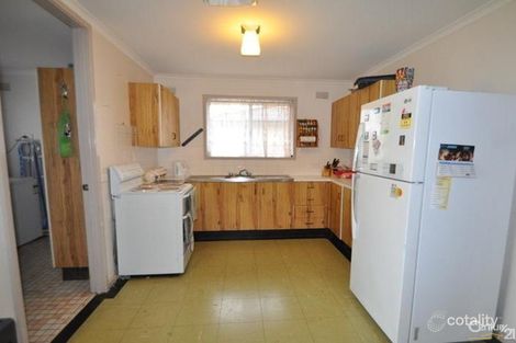 Property photo of 7 Burge Place Dubbo NSW 2830