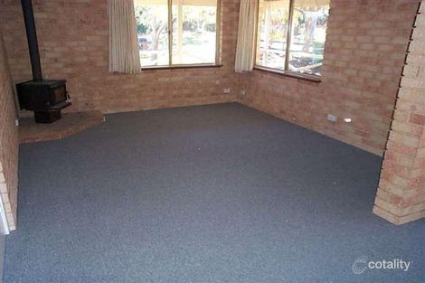 Property photo of 8 Seagrass Cove Dunsborough WA 6281