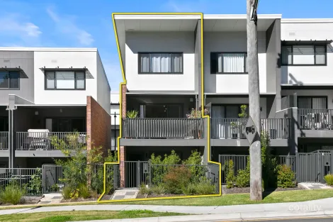 Property photo of 1/81 University Drive Waratah West NSW 2298