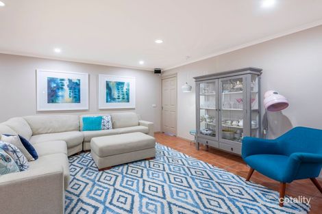 Property photo of 11 Eldershaw Crescent Dunlop ACT 2615