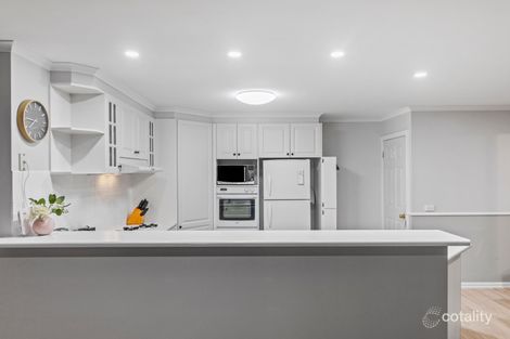 Property photo of 39 Jacqueline Place Pakenham VIC 3810