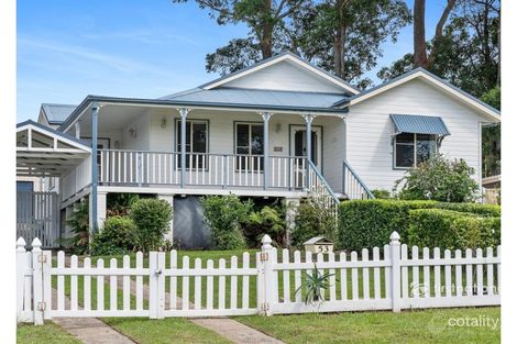 Property photo of 53 Wattle Street Fishermans Paradise NSW 2539