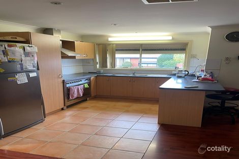 Property photo of 62 Moonstone Circuit St Albans VIC 3021