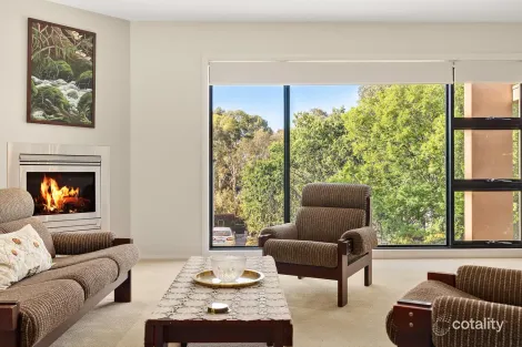 Property photo of 41 Diamond Street Amaroo ACT 2914