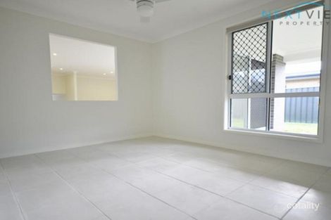 Property photo of 25 Wedgetail Street Fletcher NSW 2287