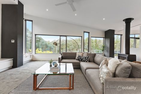 Property photo of 30 Crest Road Research VIC 3095