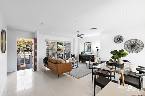 Property photo of 2/64 Pashen Street Morningside QLD 4170