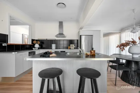 Property photo of 38 Preston Street Figtree NSW 2525