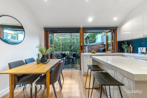 Property photo of 4 Palm Court St Kilda East VIC 3183