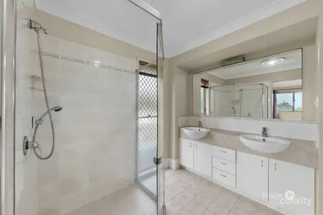 Property photo of 15 Preston Court Calamvale QLD 4116