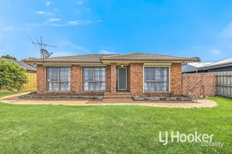 Property photo of 46 The Grange Hampton Park VIC 3976