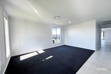 Property photo of 1/36 Vaucluse Place Parkes NSW 2870