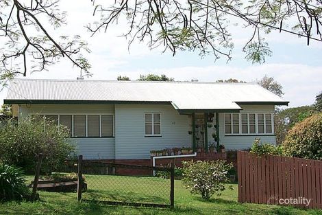 32 Iveagh Ave, Holland Park West, QLD 4121