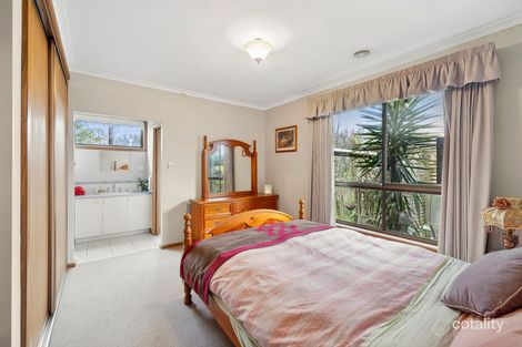 Property photo of 18 Harold Street Wendouree VIC 3355