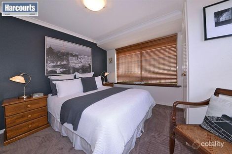 33 Chittering Vsta, Pearsall, WA 6065