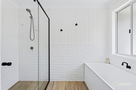 Property photo of 28 Von Nida Street Parkwood QLD 4214