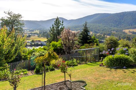 Property photo of 14 Frankcomb Street Huonville TAS 7109