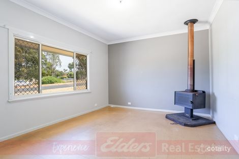 Property photo of 35 Wylam Road Collie WA 6225