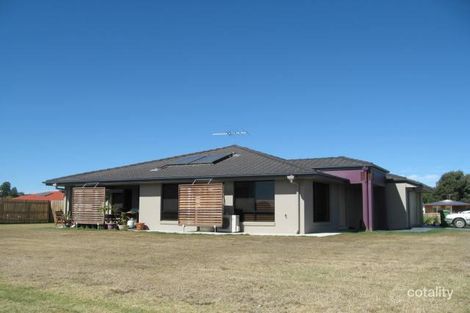 2 Varley St, Lowood, QLD 4311