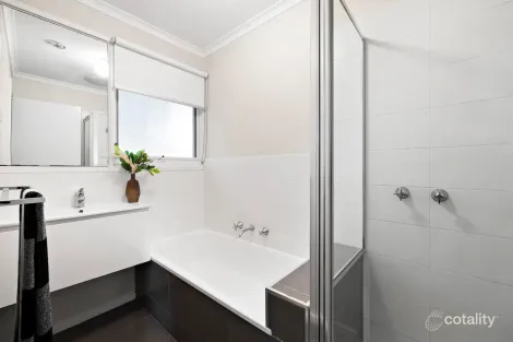 Property photo of 8 Morris Road McCrae VIC 3938