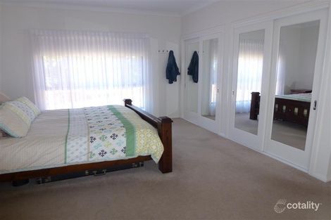 Property photo of 8 Lachlan Way Dubbo NSW 2830