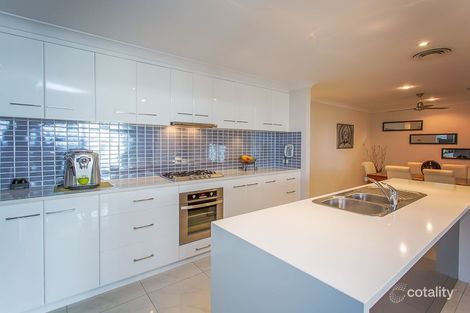 Property photo of 11 Vidar Crescent Ooralea QLD 4740