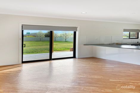 Property photo of 29 Leaver Street Yenda NSW 2681