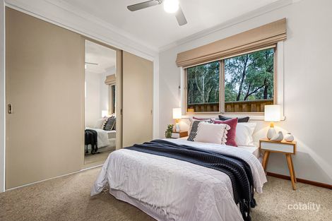 Property photo of 11 Kent Close Blackburn North VIC 3130