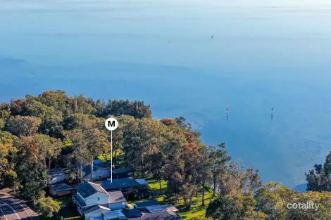 47 Natuna Ave, Budgewoi, NSW 2262
