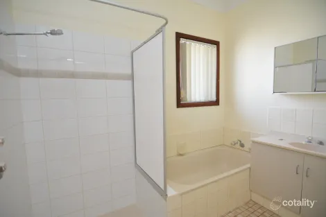 Property photo of 32 Granberry Drive Brockman WA 6701