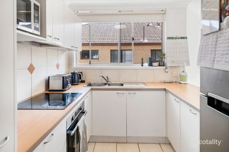 Property photo of 6/24 First Avenue Broadbeach QLD 4218