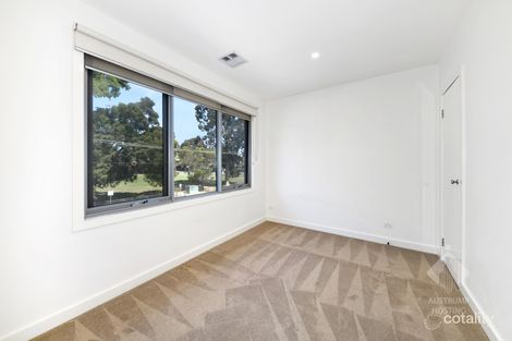 Property photo of 75 Box Hill Crescent Mont Albert North VIC 3129
