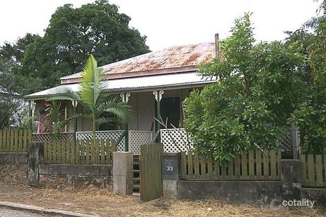 33 Greenslade St, West End, QLD 4810