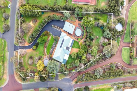 Property photo of 27 Scarpview Drive Serpentine WA 6125