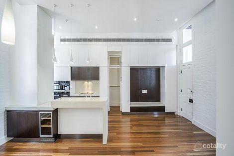 Property photo of 1/110 Main Street Kangaroo Point QLD 4169