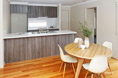 13 Alexandra St, Reservoir, VIC 3073