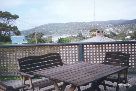 Property photo of 17 Howard Street Lorne VIC 3232