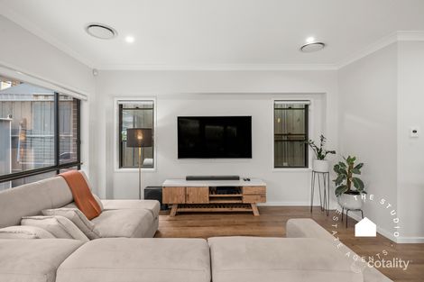Property photo of 25B Cocoparra Circuit North Kellyville NSW 2155