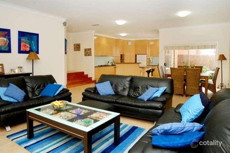 Property photo of 32 Simpson Drive Mount Waverley VIC 3149