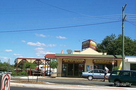 2/31 Exhibition Rd, Southside, QLD 4570