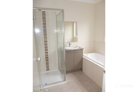 Property photo of 1/29 Red Robin Road Truganina VIC 3029