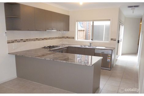 Property photo of 1/29 Red Robin Road Truganina VIC 3029