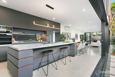 Property photo of 2/47 Chainey Avenue Miami QLD 4220