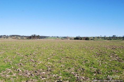 122 Lochend Rd, Orbost, VIC 3888