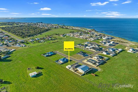 Property photo of 10 Compass Road Edithburgh SA 5583