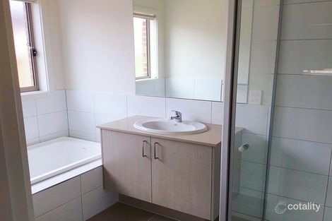 Property photo of 9 Seamount Way Point Cook VIC 3030