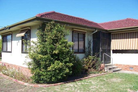 Property photo of 15 Garrett Crescent Bellfield VIC 3081
