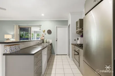 Property photo of 15 Brian Street Brinsmead QLD 4870