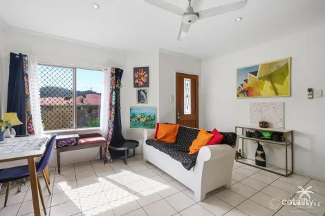 Property photo of 15 Brian Street Brinsmead QLD 4870